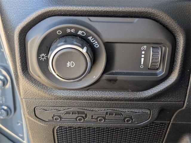 2024 Jeep Wrangler 4-Door Willys 4x4