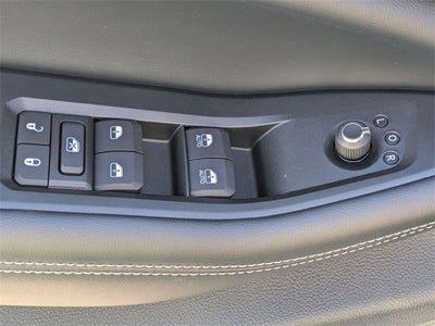 2025 Jeep Grand Cherokee GRAND CHEROKEE LAREDO X 4X2