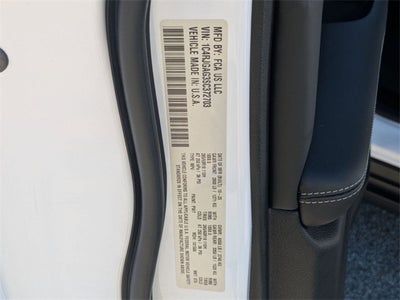 2025 Jeep Grand Cherokee GRAND CHEROKEE LAREDO X 4X2