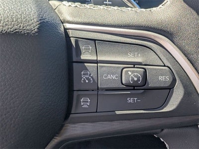 2025 Jeep Grand Cherokee GRAND CHEROKEE LAREDO X 4X2