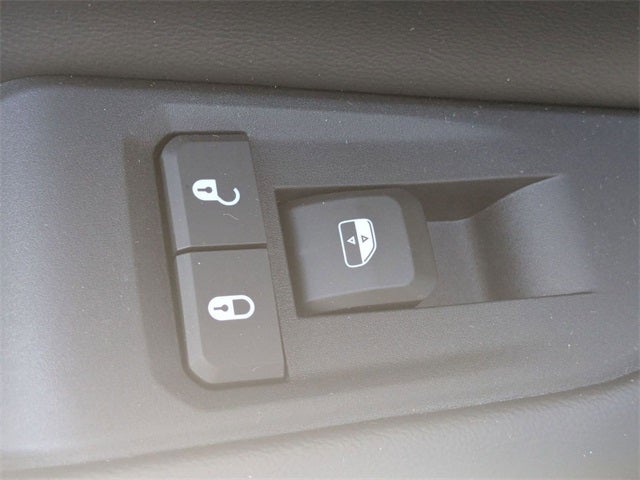 2025 Jeep Grand Cherokee GRAND CHEROKEE LAREDO X 4X2