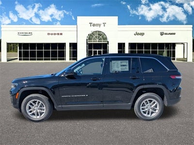 2025 Jeep Grand Cherokee GRAND CHEROKEE LAREDO X 4X2