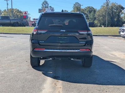 2025 Jeep Grand Cherokee GRAND CHEROKEE LAREDO X 4X2