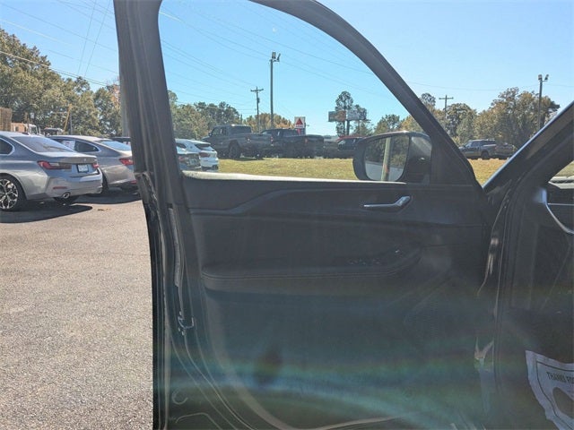 2025 Jeep Grand Cherokee GRAND CHEROKEE LAREDO X 4X2