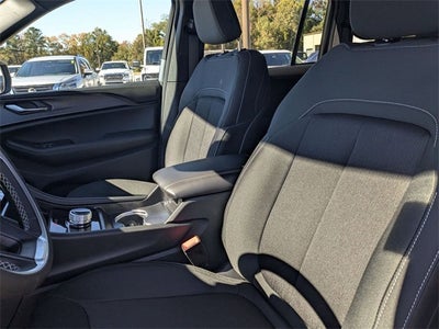 2025 Jeep Grand Cherokee GRAND CHEROKEE LAREDO X 4X2