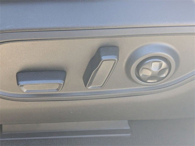 2025 Jeep Grand Cherokee GRAND CHEROKEE LAREDO X 4X2