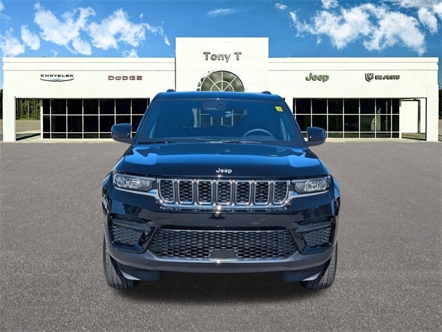 2025 Jeep Grand Cherokee GRAND CHEROKEE LAREDO X 4X2