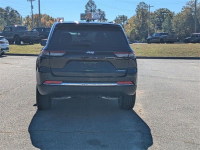 2025 Jeep Grand Cherokee GRAND CHEROKEE LAREDO X 4X2