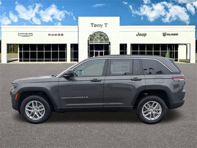 2025 Jeep Grand Cherokee GRAND CHEROKEE LAREDO X 4X2