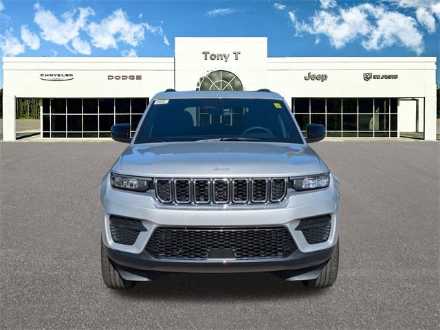 2025 Jeep Grand Cherokee GRAND CHEROKEE LAREDO X 4X2