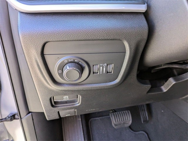 2025 Jeep Grand Cherokee GRAND CHEROKEE LAREDO X 4X2