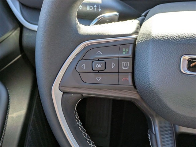 2025 Jeep Grand Cherokee GRAND CHEROKEE LAREDO X 4X2