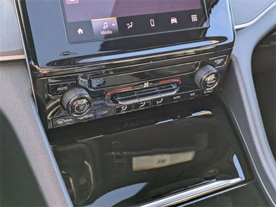 2025 Jeep Grand Cherokee GRAND CHEROKEE LAREDO X 4X2