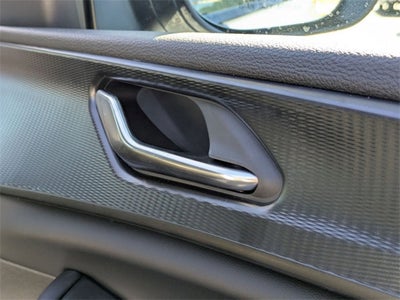 2025 Jeep Grand Cherokee GRAND CHEROKEE LAREDO X 4X2