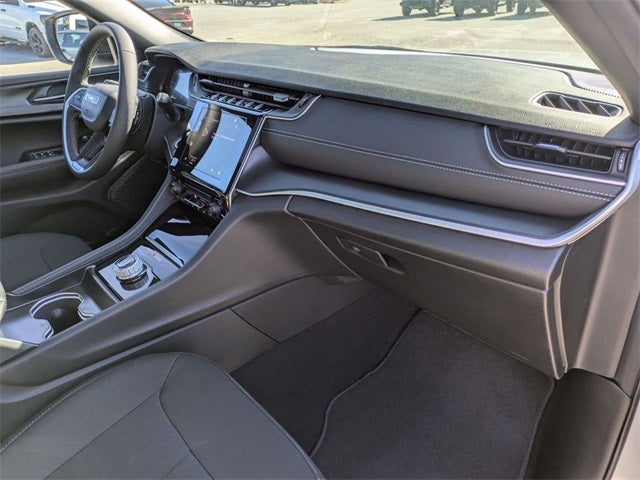 2025 Jeep Grand Cherokee GRAND CHEROKEE LAREDO X 4X2