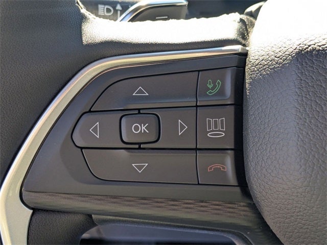 2025 Jeep Grand Cherokee GRAND CHEROKEE LAREDO X 4X2