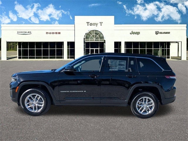 2025 Jeep Grand Cherokee GRAND CHEROKEE LAREDO X 4X2