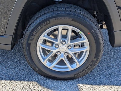 2025 Jeep Grand Cherokee GRAND CHEROKEE LAREDO X 4X2