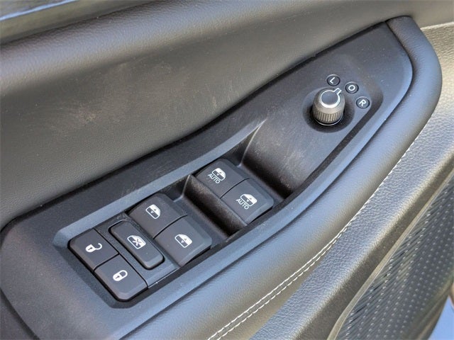 2025 Jeep Grand Cherokee GRAND CHEROKEE LAREDO X 4X2