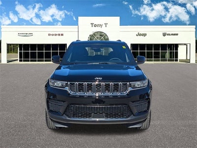 2025 Jeep Grand Cherokee GRAND CHEROKEE LAREDO X 4X2