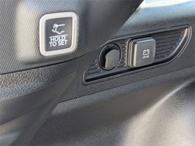 2025 Jeep Grand Cherokee GRAND CHEROKEE LAREDO X 4X2