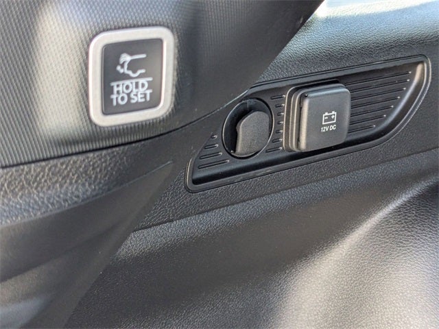 2025 Jeep Grand Cherokee GRAND CHEROKEE LAREDO X 4X2