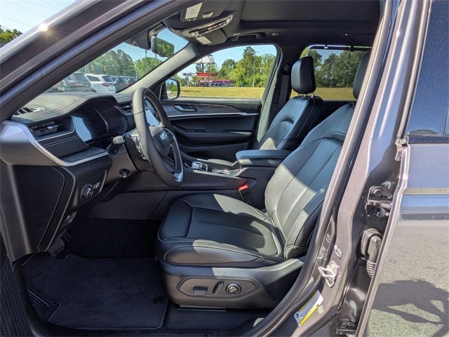 2025 Jeep Grand Cherokee GRAND CHEROKEE LIMITED 4X2