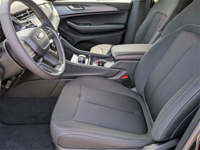 2025 Jeep Grand Cherokee GRAND CHEROKEE L LAREDO X 4X2