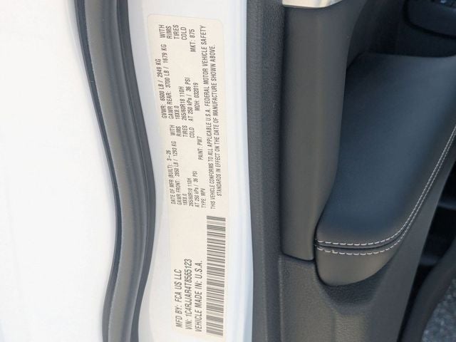 2026 Jeep Grand Cherokee GRAND CHEROKEE L LAREDO ALTITUDE 4X2