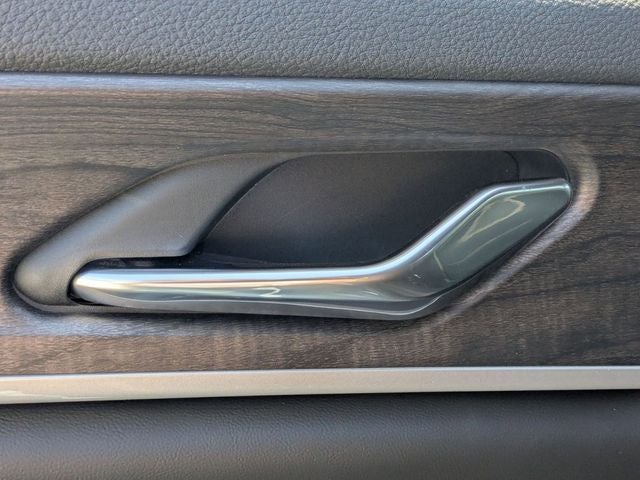 2026 Jeep Grand Cherokee GRAND CHEROKEE L LAREDO ALTITUDE 4X2