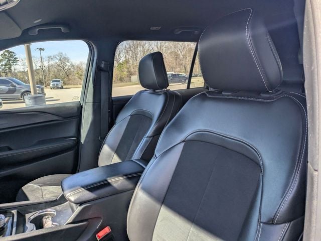 2024 Jeep Grand Cherokee L Altitude 4x4