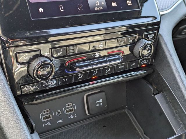 2024 Jeep Grand Cherokee L Altitude 4x4