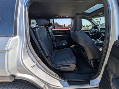 2025 Jeep Grand Cherokee GRAND CHEROKEE L LAREDO X 4X4