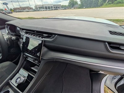 2025 Jeep Grand Cherokee GRAND CHEROKEE L LAREDO X 4X4