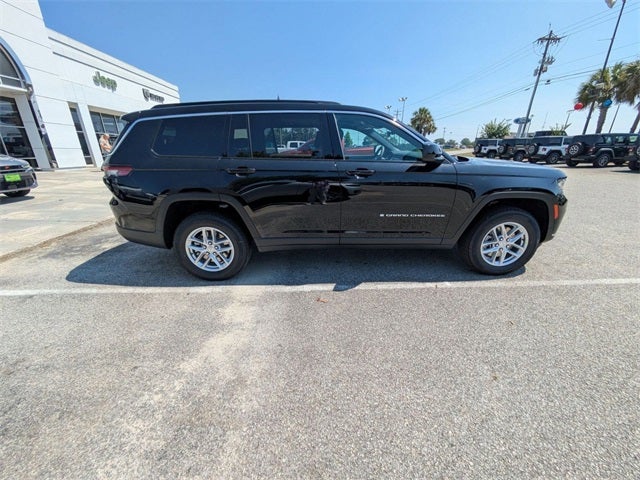 2025 Jeep Grand Cherokee GRAND CHEROKEE L LAREDO X 4X4