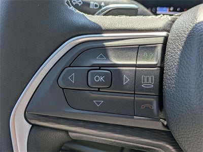 2025 Jeep Grand Cherokee GRAND CHEROKEE L LAREDO X 4X4