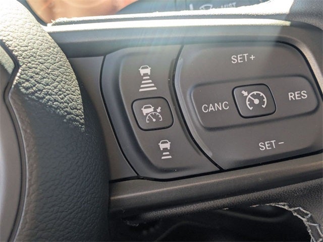 2026 Jeep Gladiator GLADIATOR SAHARA 4X4