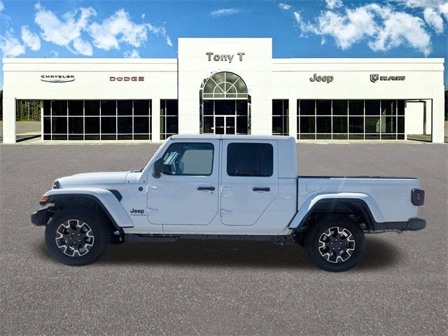 2026 Jeep Gladiator GLADIATOR SAHARA 4X4