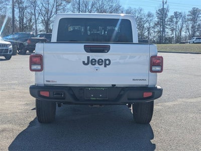 2026 Jeep Gladiator GLADIATOR SAHARA 4X4