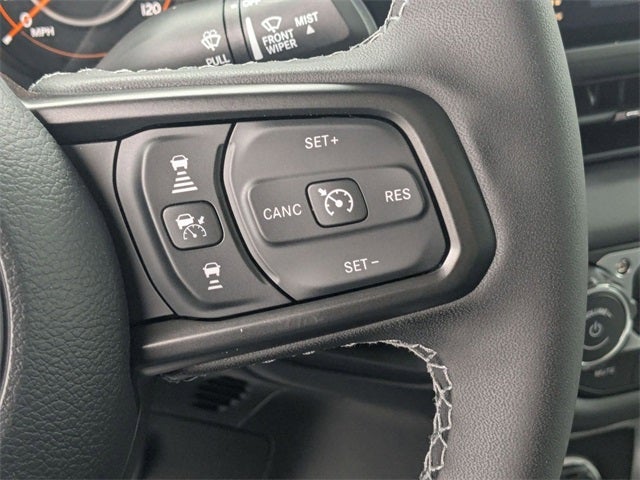 2026 Jeep Gladiator GLADIATOR SAHARA 4X4