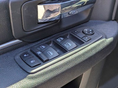 2024 RAM 1500 Classic Warlock Crew Cab 4x2 5'7' Box