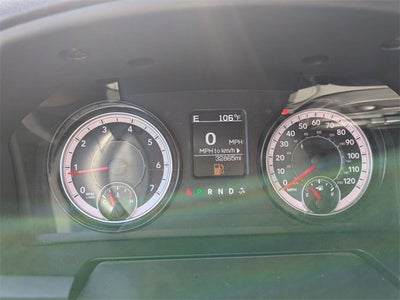 2024 RAM 1500 Classic Warlock Crew Cab 4x2 5'7' Box