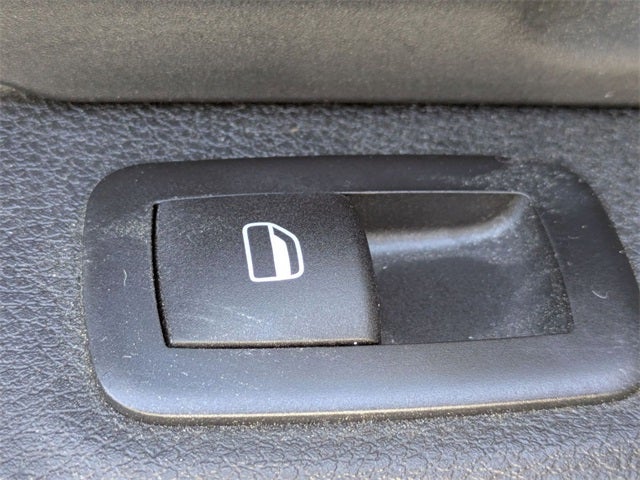 2024 RAM 1500 Classic Warlock Crew Cab 4x2 5'7' Box