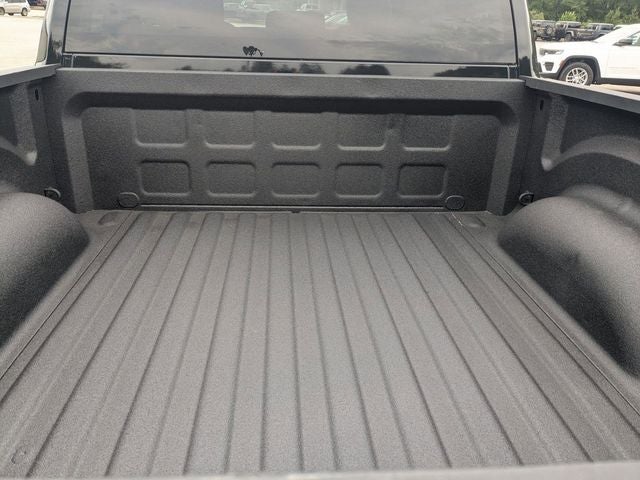 2024 RAM 1500 Classic Warlock Crew Cab 4x2 5'7' Box
