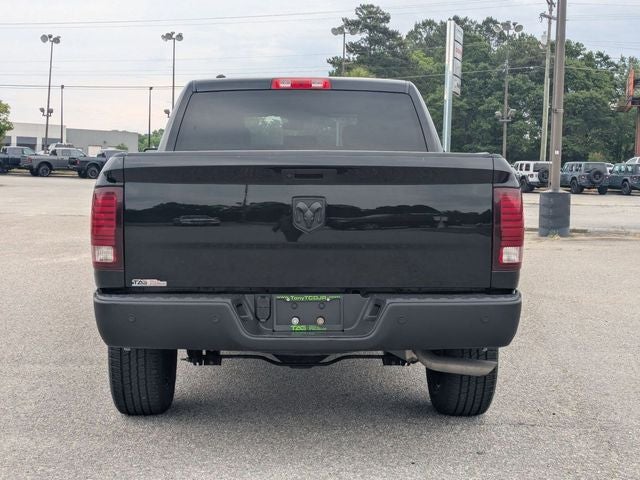 2024 RAM 1500 Classic Warlock Crew Cab 4x2 5'7' Box