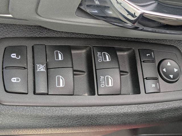 2024 RAM 1500 Classic SLT Quad Cab 4x4 6'4' Box