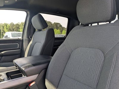 2021 RAM 1500 Big Horn Crew Cab 4x4 5'7' Box