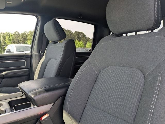 2021 RAM 1500 Big Horn Crew Cab 4x4 5'7' Box