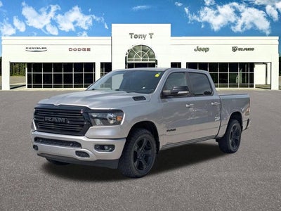 2021 RAM 1500 Big Horn Crew Cab 4x4 5'7' Box