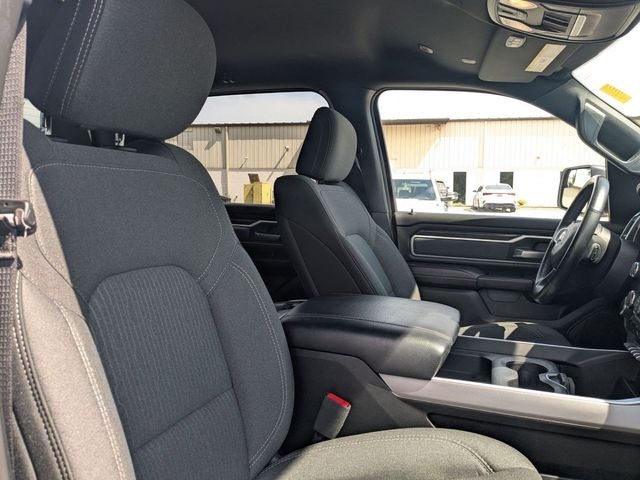 2021 RAM 1500 Big Horn Crew Cab 4x4 5'7' Box